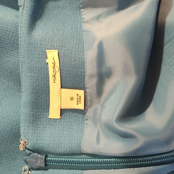 Halogen Skirt - Picture 3 of 5